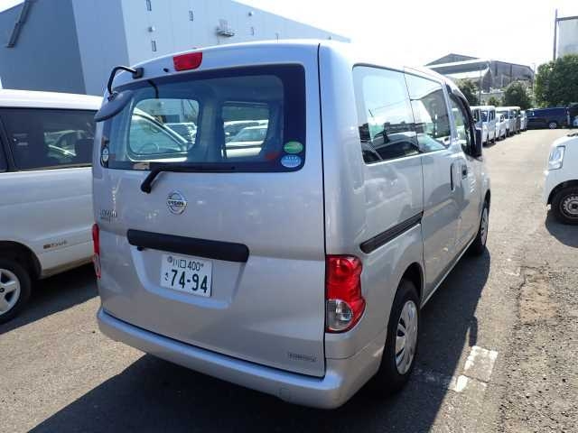 NISSAN NV200 2020