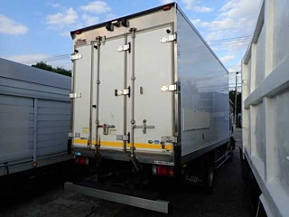ISUZU ELF 2018