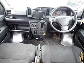 DAIHATSU HIJET VAN 2019