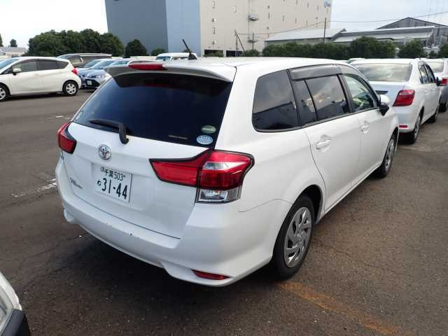TOYOTA COROLLA FIELDER 2018