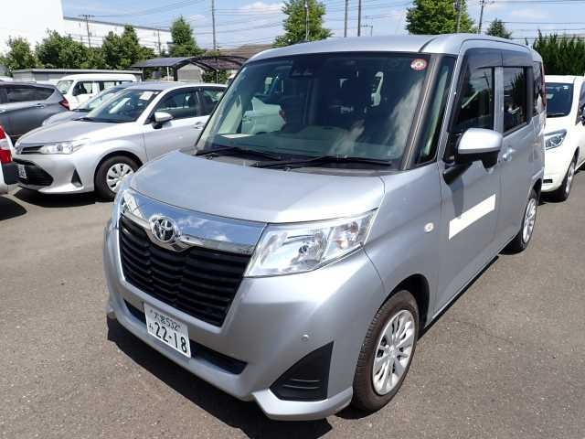TOYOTA ROOMY 2020