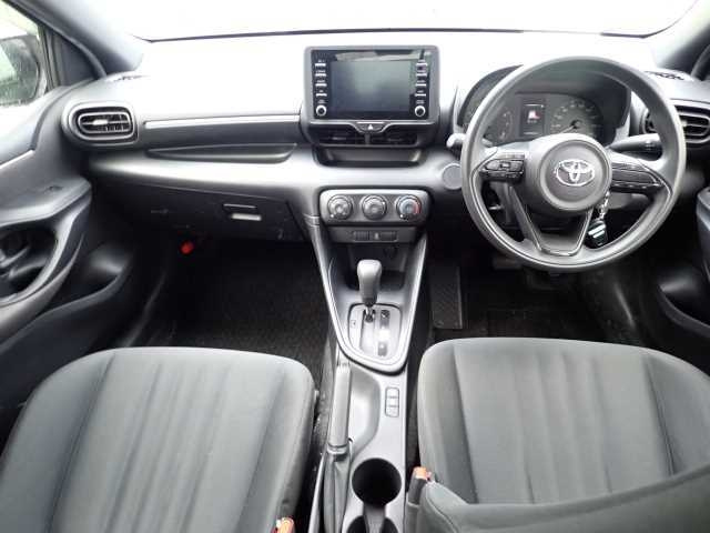 TOYOTA YARIS 2020