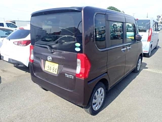 DAIHATSU TANTO 2018