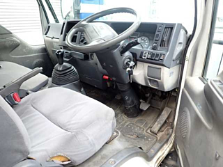 ISUZU ELF 2013