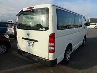 TOYOTA HIACE VAN 2018