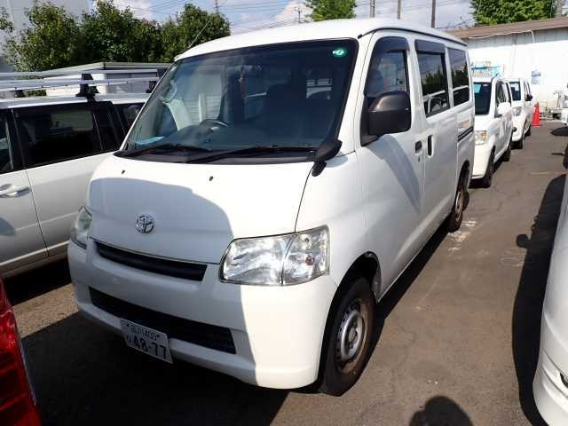 TOYOTA TOWN ACE VAN 2016