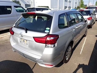 TOYOTA COROLLA FIELDER 2016