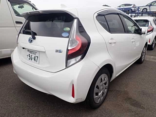 TOYOTA AQUA 2020