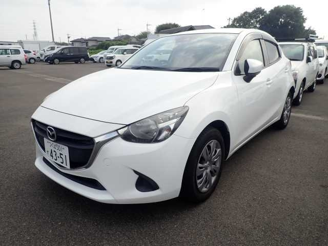 MAZDA DEMIO 2019