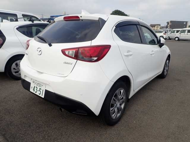 MAZDA DEMIO 2019