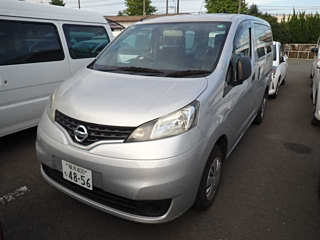 NISSAN NV200 2019