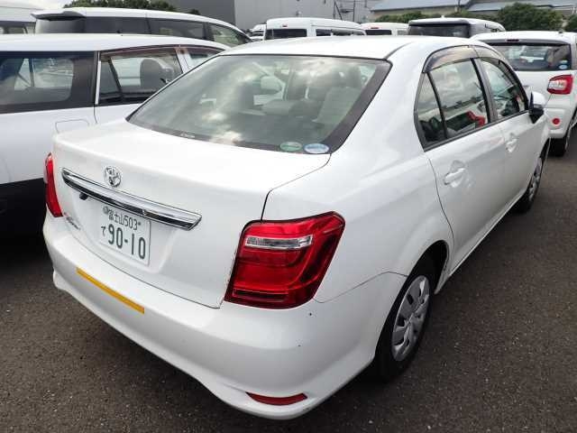 TOYOTA COROLLA AXIO 2016