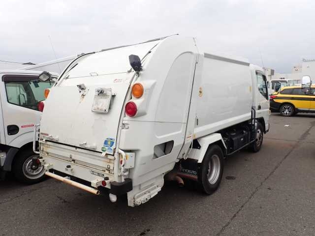 MITSUBISHI CANTER 2018
