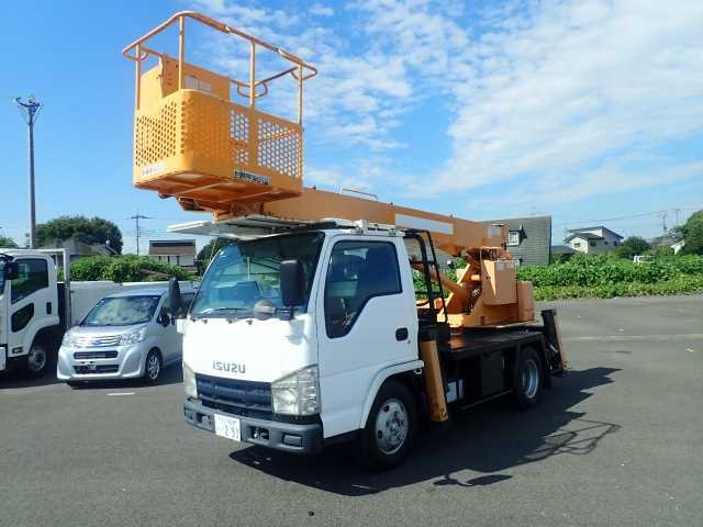 ISUZU ELF 2008