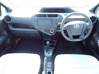 TOYOTA AQUA 2019