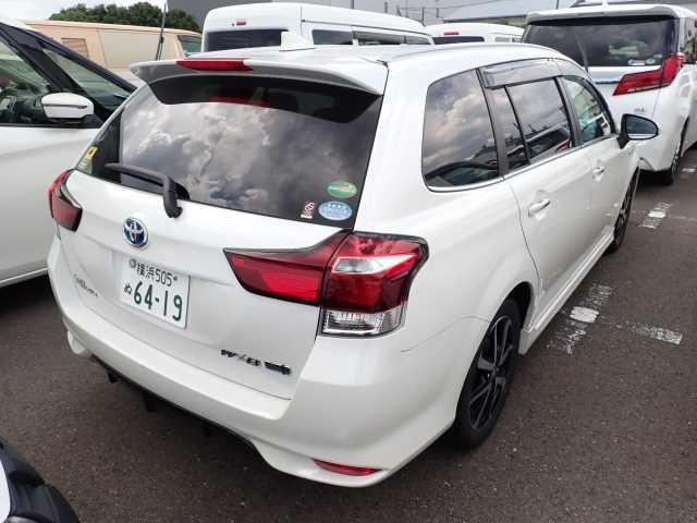 TOYOTA COROLLA FIELDER 2019