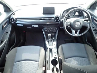 MAZDA DEMIO 2016