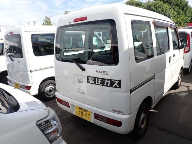 DAIHATSU HIJET VAN 2015