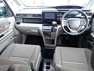 HONDA STEP WAGON 2019