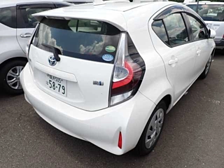 TOYOTA AQUA 2020