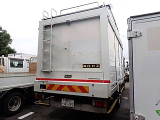 ISUZU ELF 2012