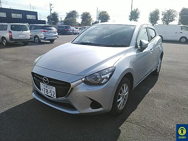MAZDA DEMIO 2016