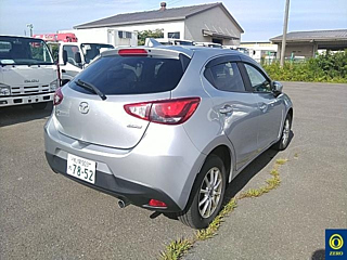 MAZDA DEMIO 2016
