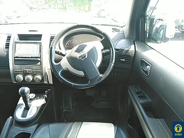 NISSAN X-TRAIL 2011