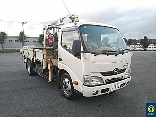 HINO DUTRO 2016