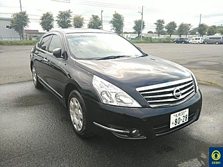 NISSAN TEANA 2011