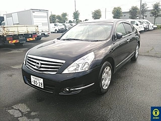 NISSAN TEANA 2011