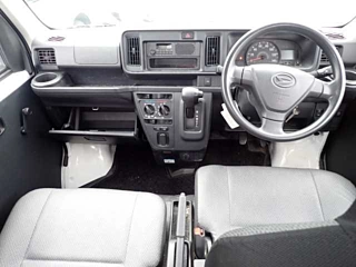 DAIHATSU HIJET VAN 2019