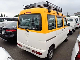 DAIHATSU HIJET VAN 2014