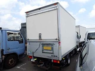 NISSAN ATLAS 2014