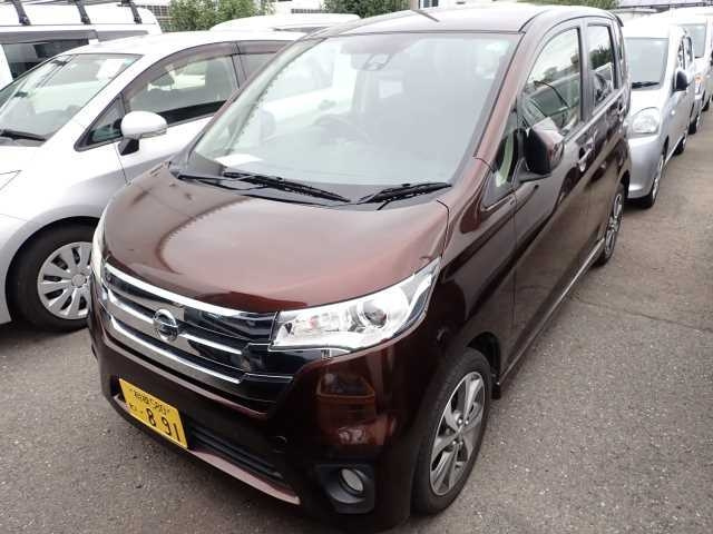 NISSAN DAYZ 2015