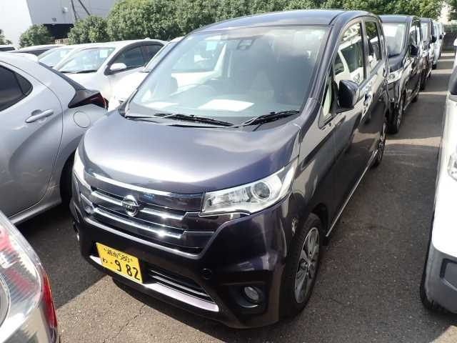 NISSAN DAYZ 2015