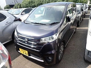 NISSAN DAYZ 2015