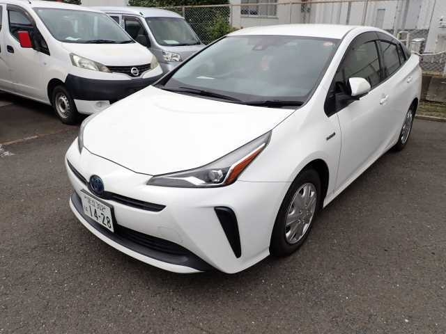 TOYOTA PRIUS 2019
