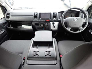 TOYOTA HIACE VAN 2014