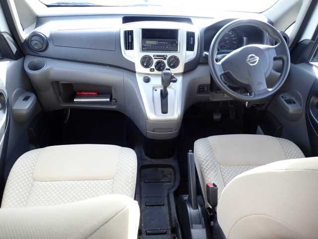 NISSAN NV200 2013