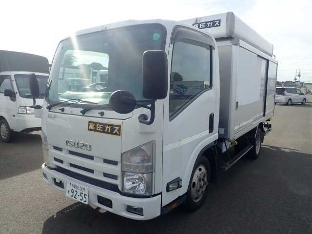 ISUZU ELF 2009
