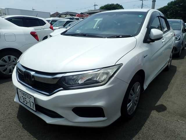 HONDA GRACE 2018