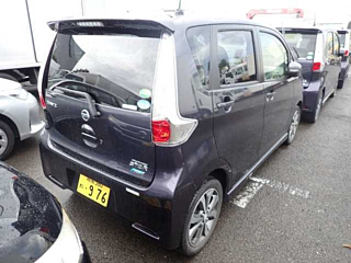 NISSAN DAYZ 2015