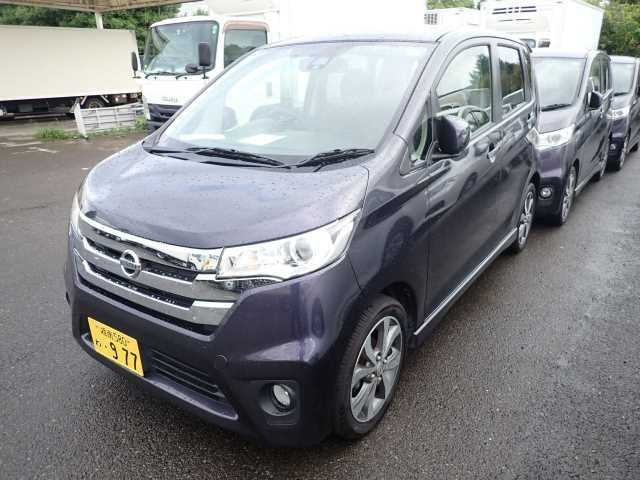 NISSAN DAYZ 2015