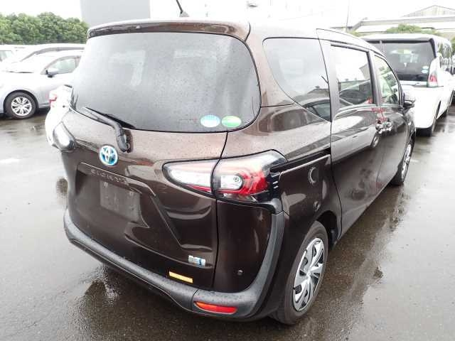 TOYOTA SIENTA 2019