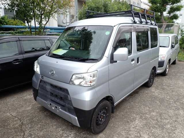 DAIHATSU HIJET VAN 2019