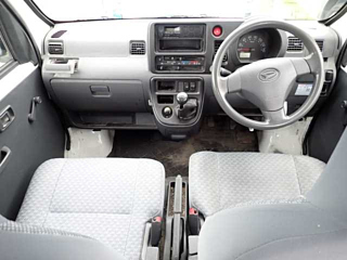 DAIHATSU HIJET VAN 2013