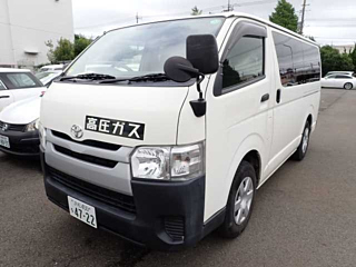 TOYOTA HIACE VAN 2019