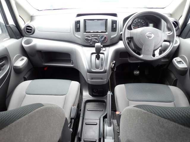 NISSAN NV200 2018