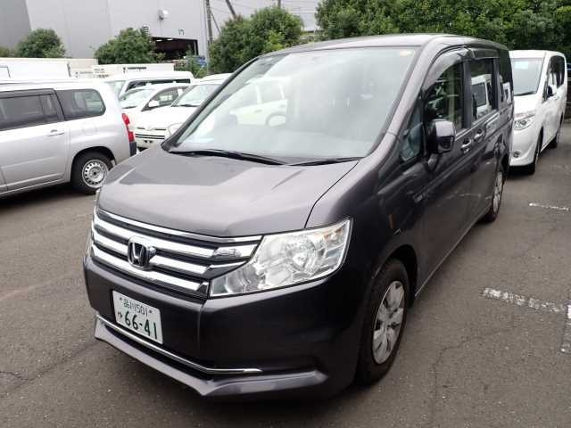 HONDA STEP WAGON 2014